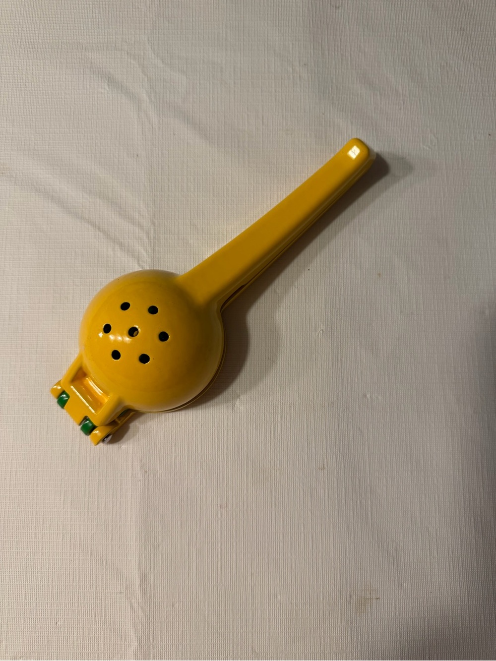 Yellow Handheld Citrus Juicer - Bright Yellow Manual Lemon Squeezer